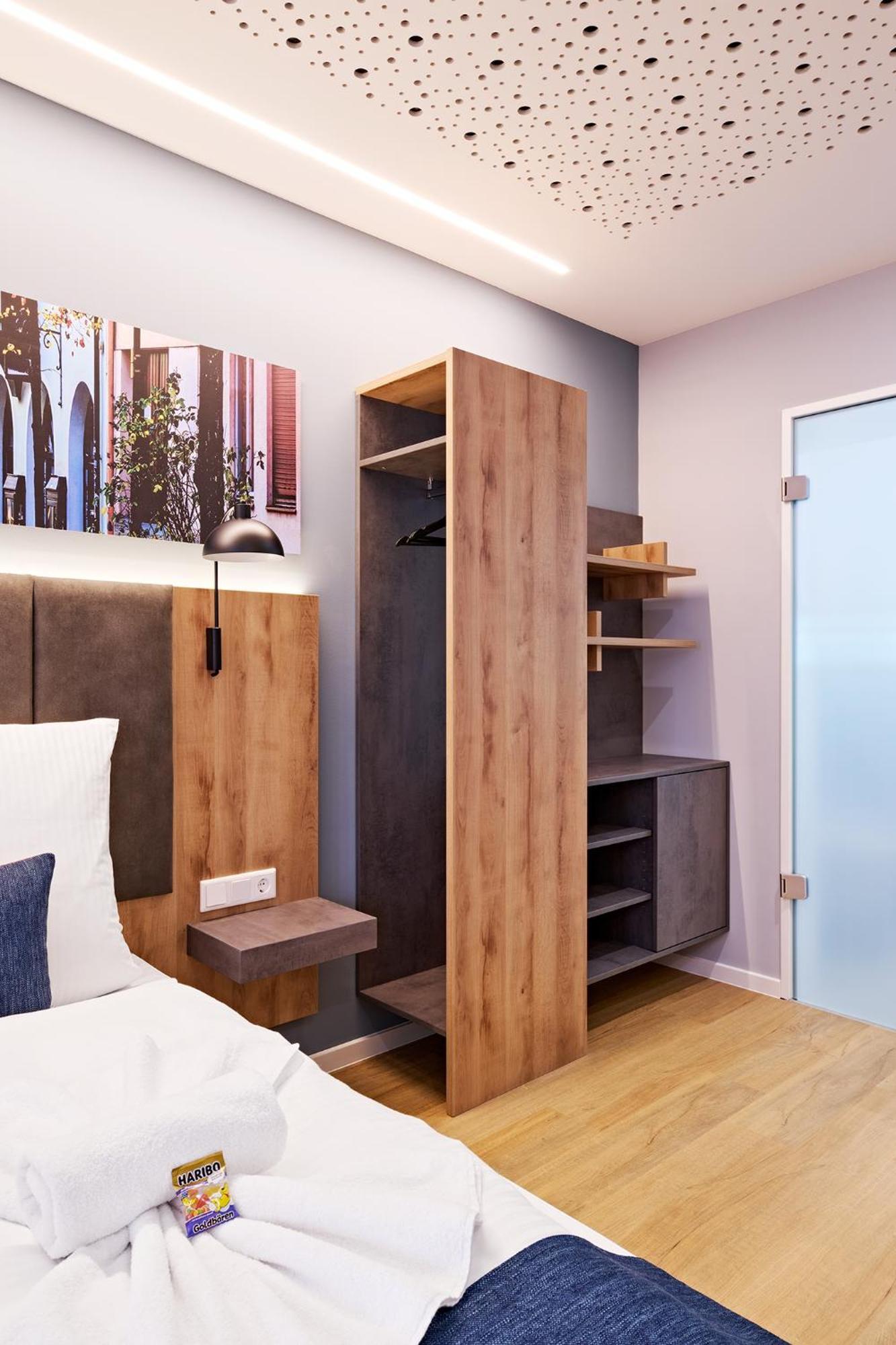 Xzllenz Traum Studio-Apartment, Frei-Parken, U-Bahn, Kueche Nürnberg Eksteriør billede
